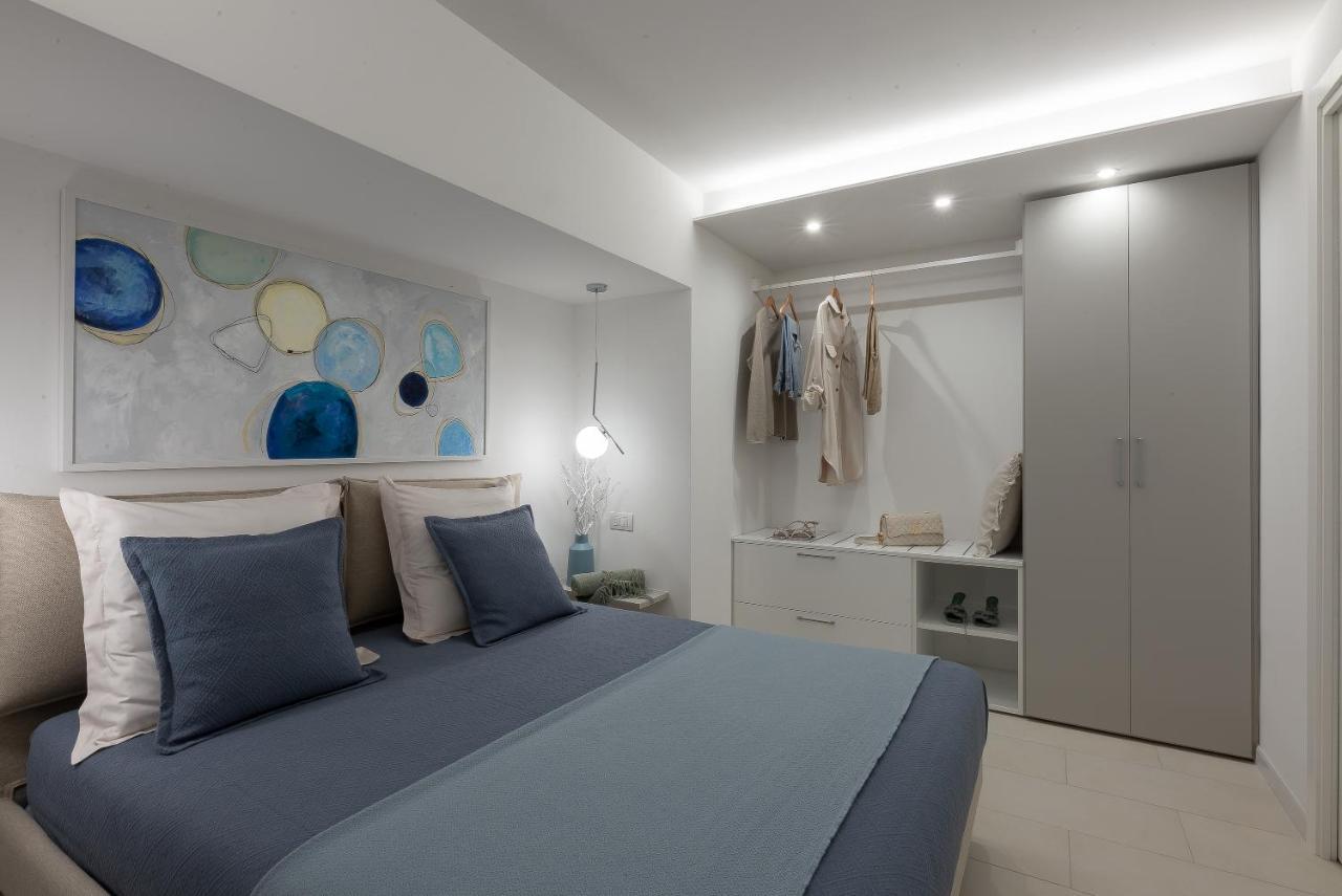 Porto Azzurro Suite - Goelba Екстериор снимка